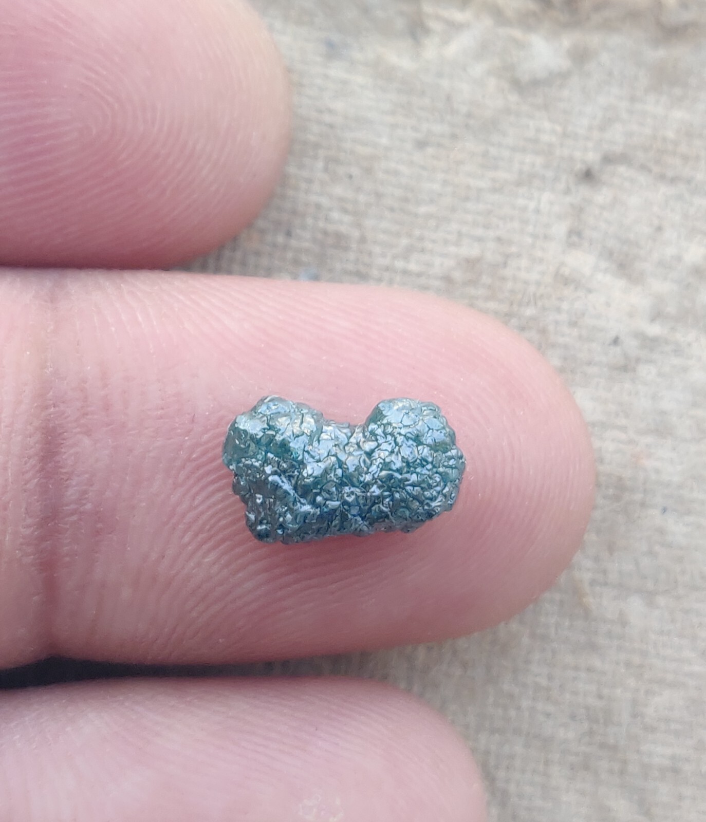 3.05 CT Blue Uncut Natural Loose Rough Diamond For Making Jewelry
