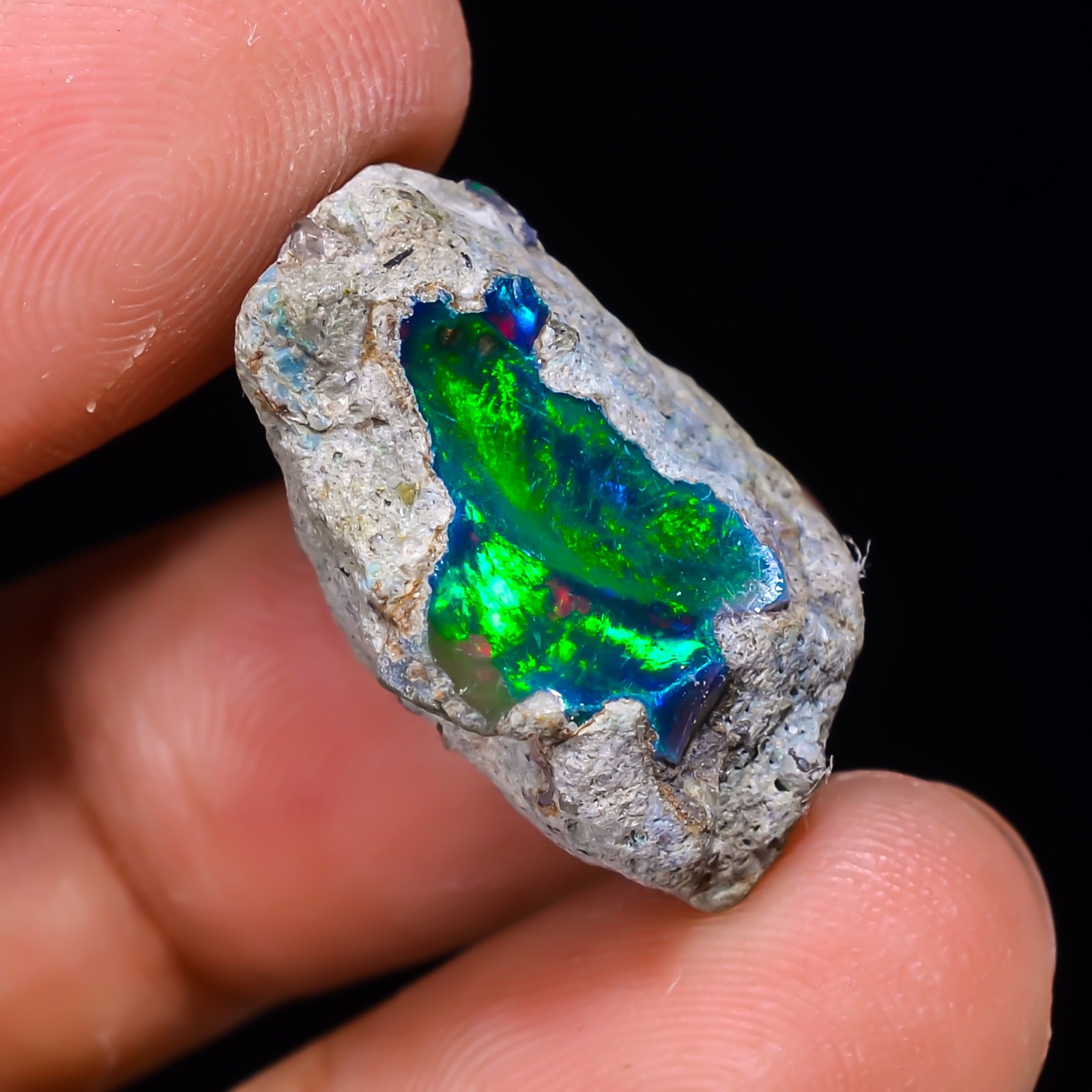 13.5ct Natural Black Opal Rough Ethiopian, Fire Opal Gemstone, 22x14MM Welo Opal