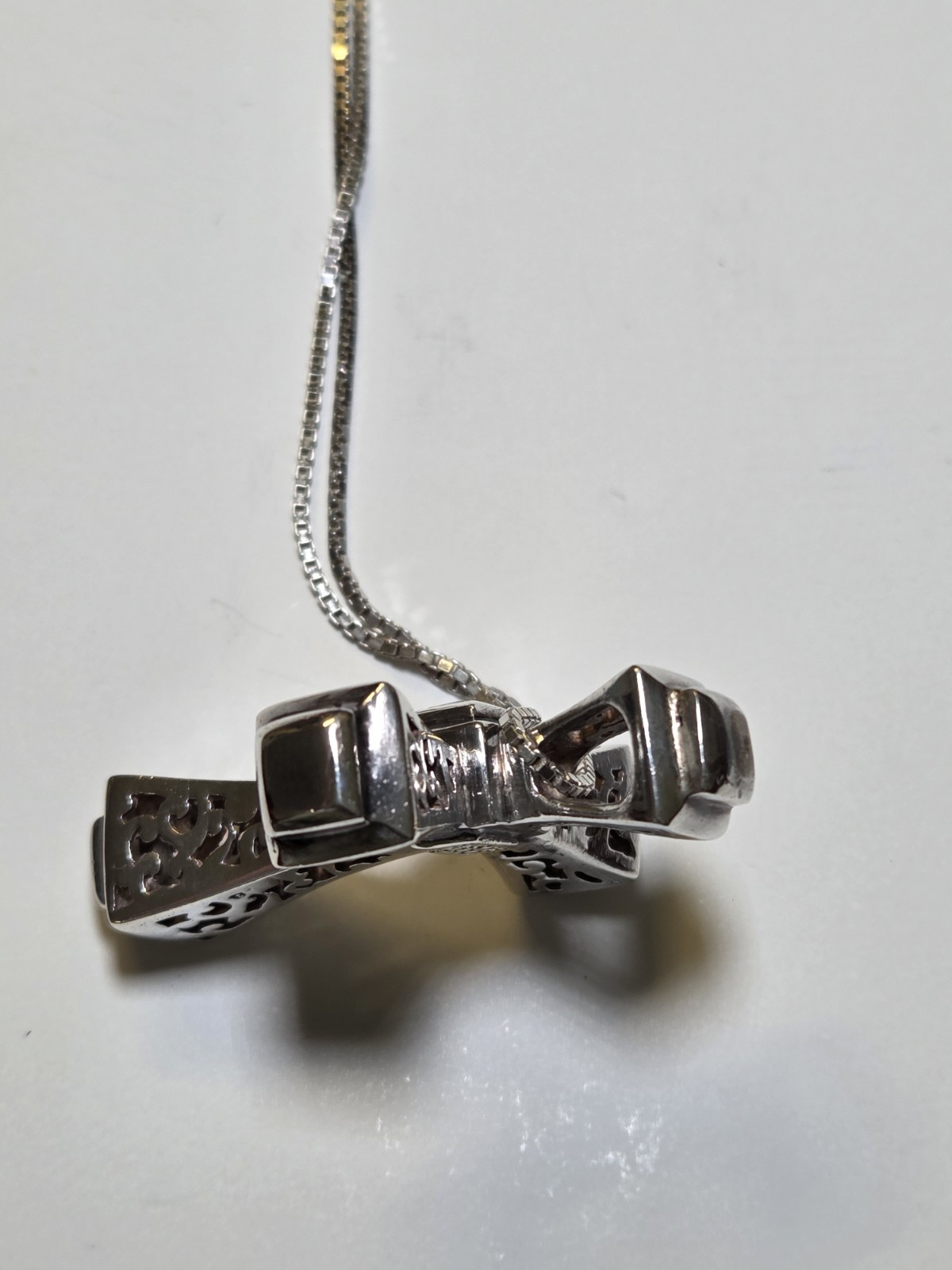 Vintage Barse 2000 Sterling Silver Cross Swiss Blue Topaz Italy Chain 29″, 925