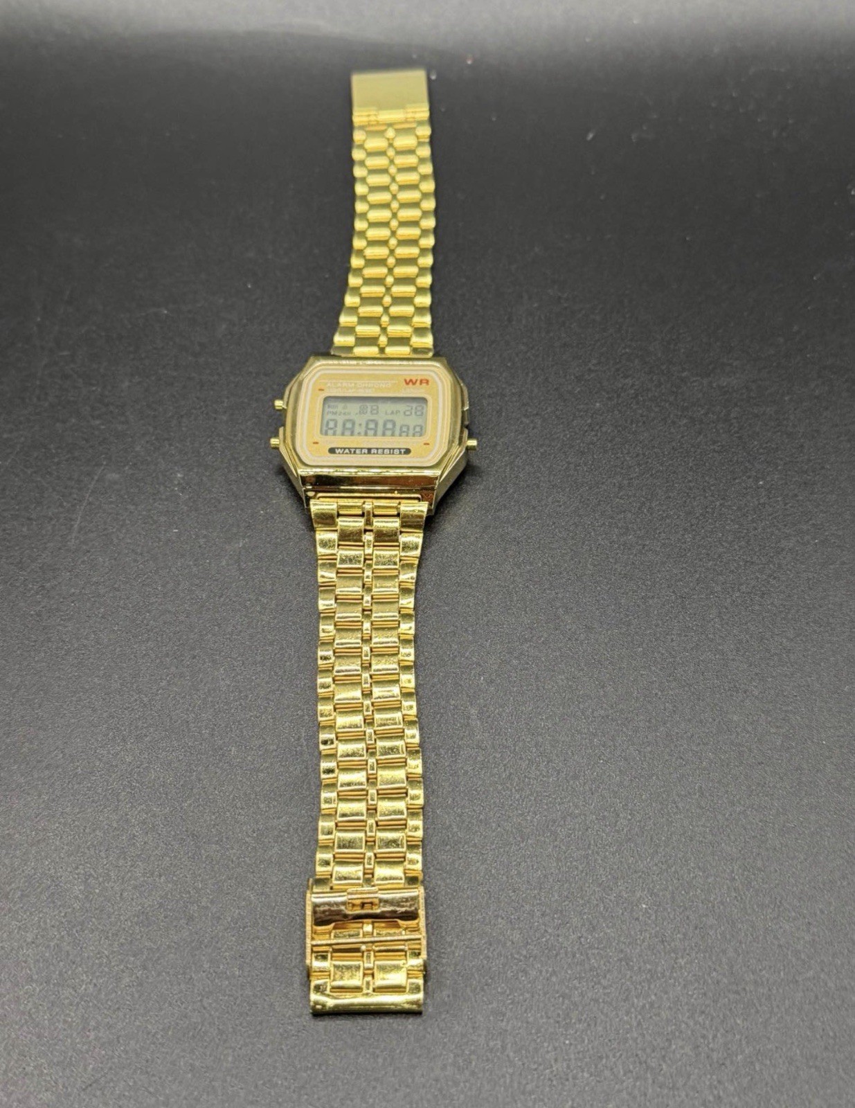 Vintage Digital Watch Gold Toned – Retro 80s Classic