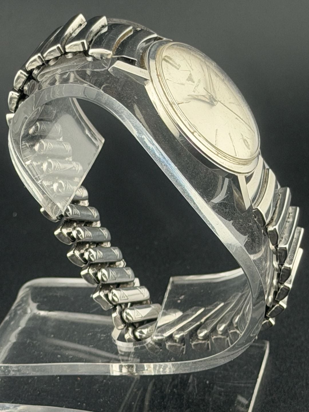 Vintage Wittnauer 1200 Men’s Mechanical Watch JB Champion Expansion Band 33.5mm