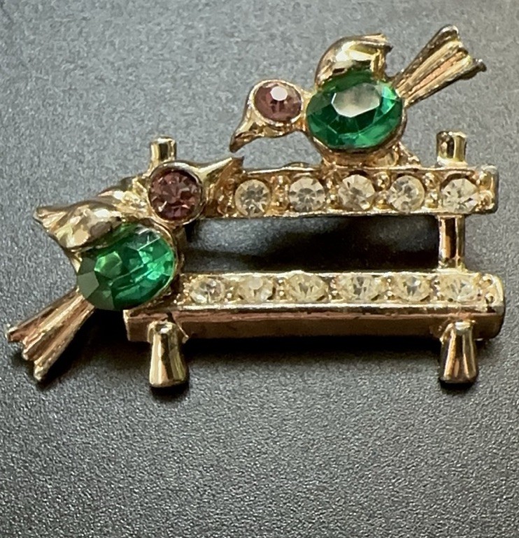 Lovebirds Birds on Fence Brooch Rhinestone Green Pink Gold Vintage Mid Century
