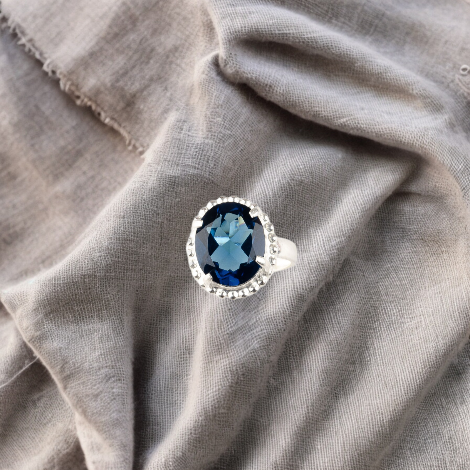 London Blue Topaz Gemstone Oval 925 Sterling Silver Handmade Jewelry Ring For