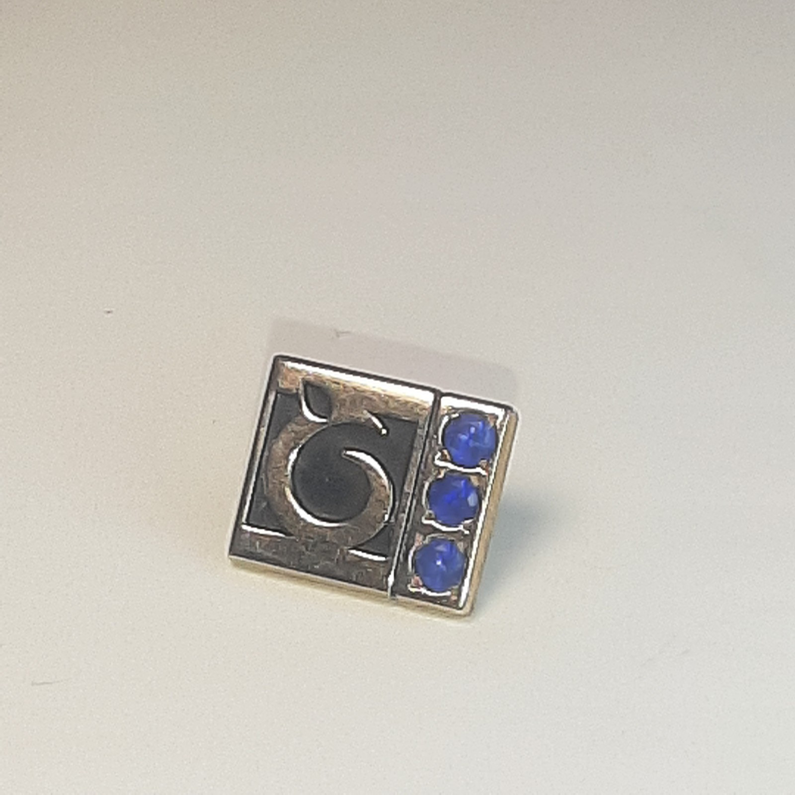 10K Gold Tie tac Pin w 3 Sapphires lapel pin 1/5 10K Vintage
