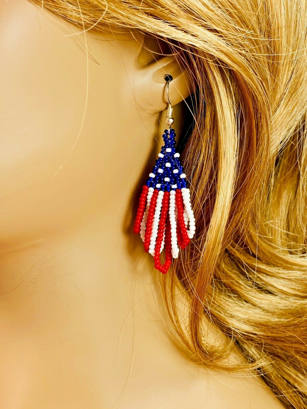 HANDMADE PATRIOTIC RED WHITE BLUE BEADED FLAG COLORS LONG EARRINGS E61/19