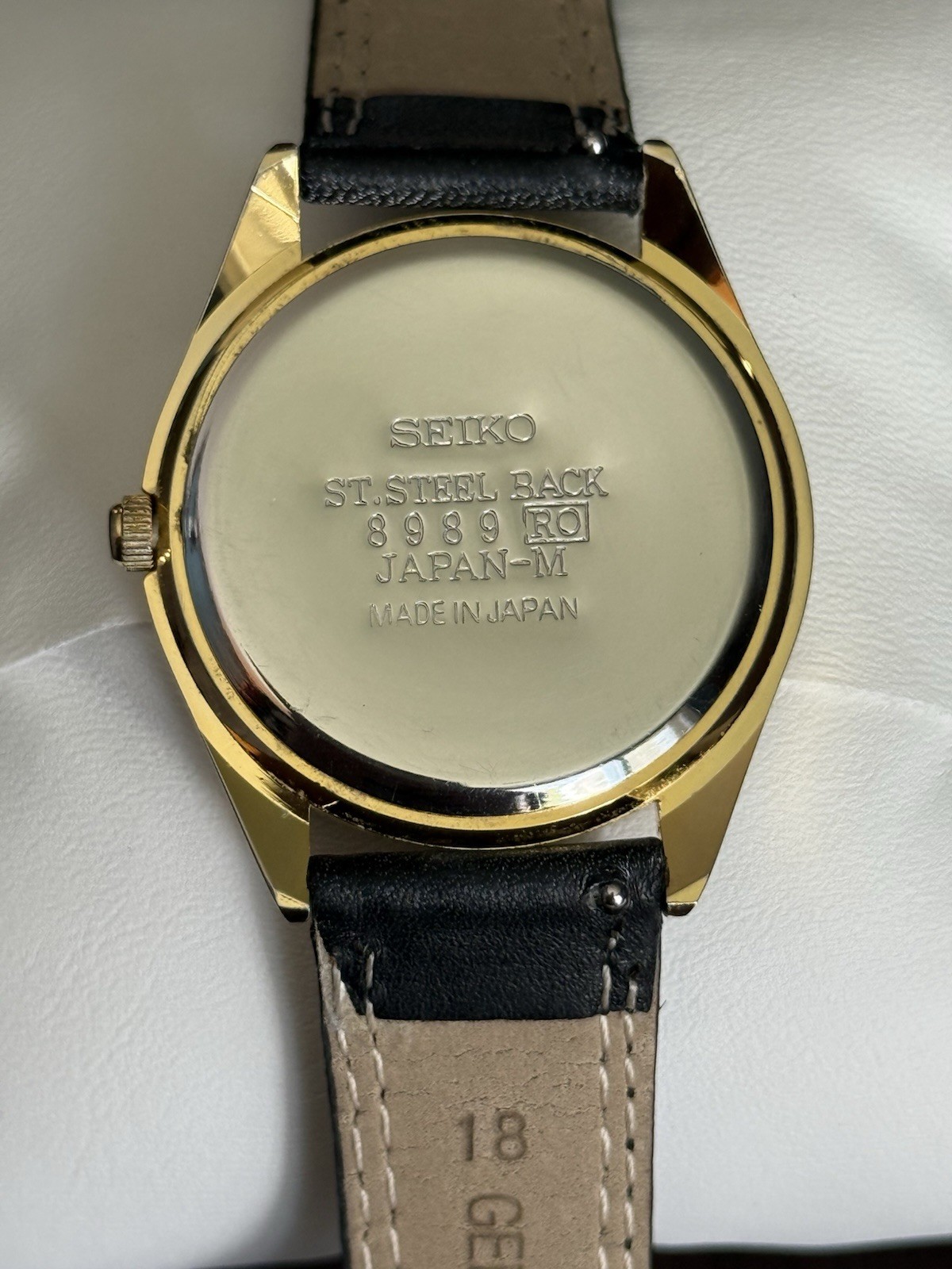 Vintage Seiko 5V30-6Y12R Men’s Quartz Dress Watch Gold Tone 35mm Runs Japan