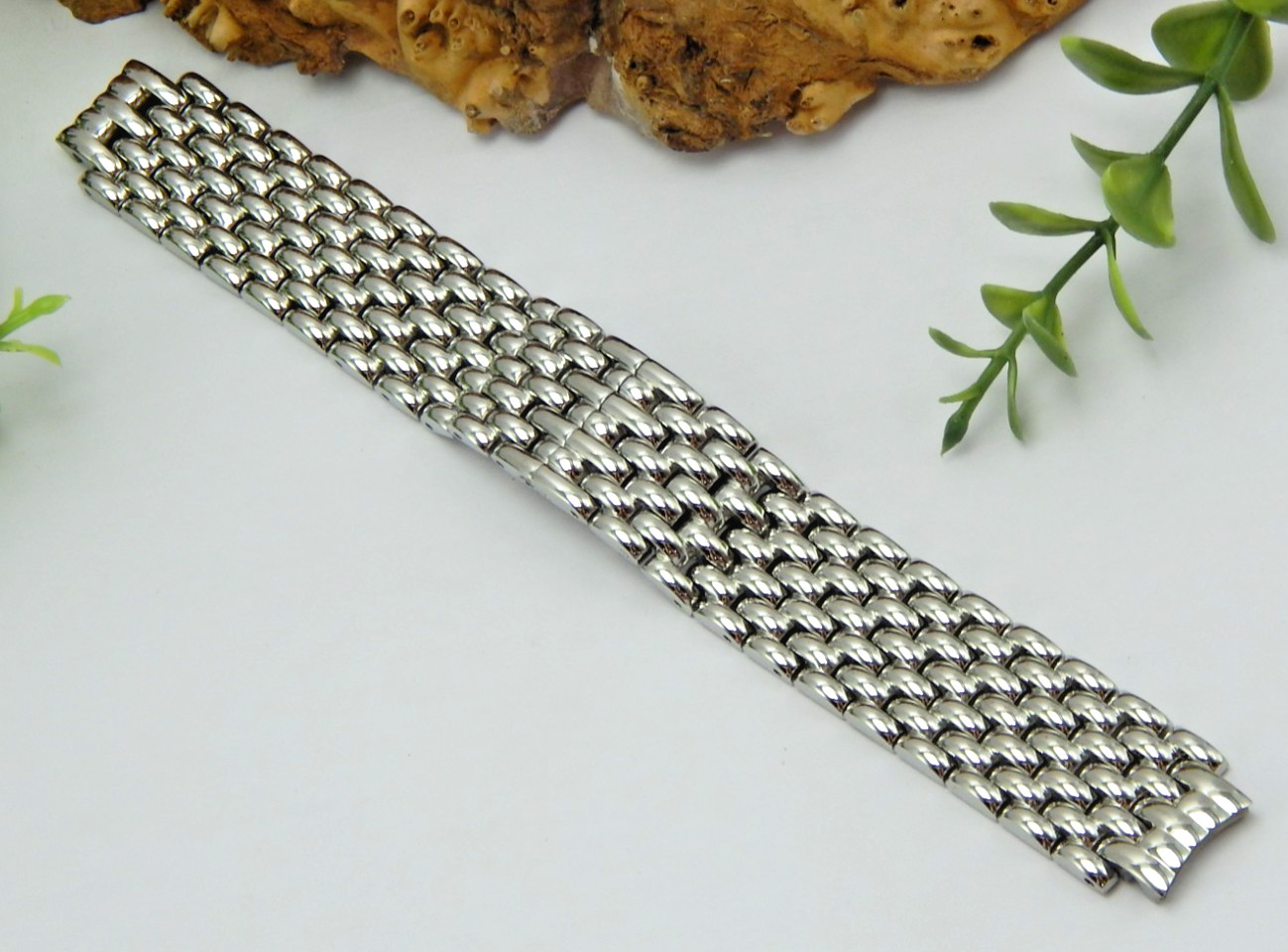 Silver Beads of Rice Butterfly clasp watch band 13mm Center Link Lucien Piccard