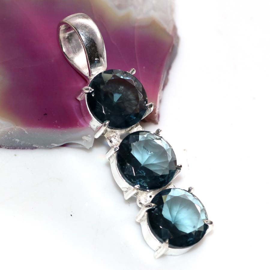 Lovely Iolite Topaz Faceted 925 Silver Plated Pendant 1.6″ Most Beautiful JW