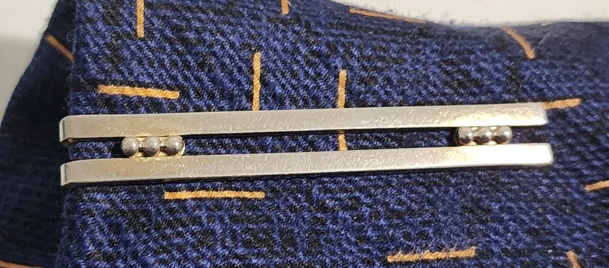 VINTAGE Swank TIE BAR CLIP CLASP STAY Gold Tone 2 Thin Bars Ball Bearing Accents