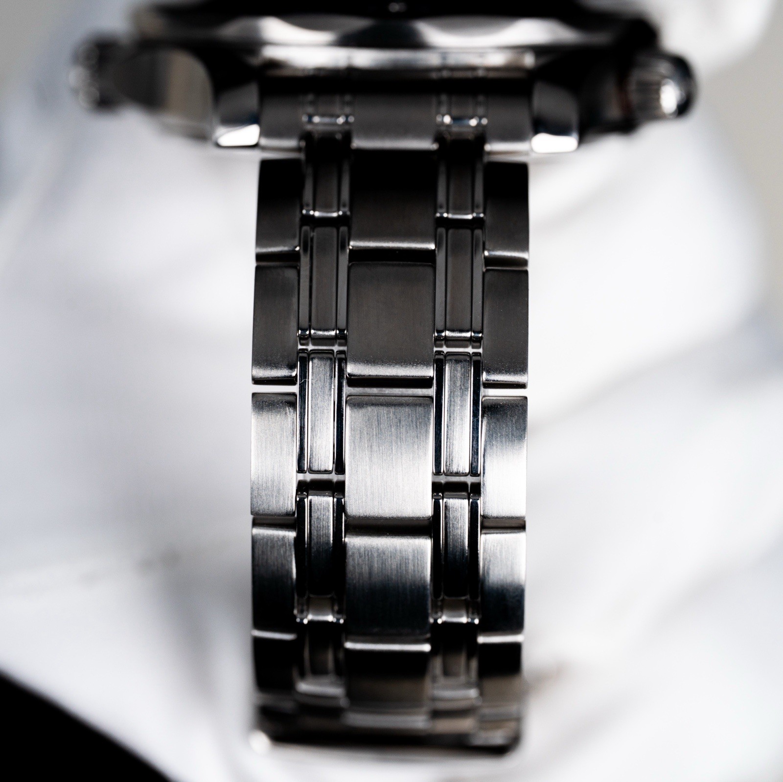 OMEGA Seamaster Diver 300M 210.30.42.20.04.001 White Wave Box And Papers