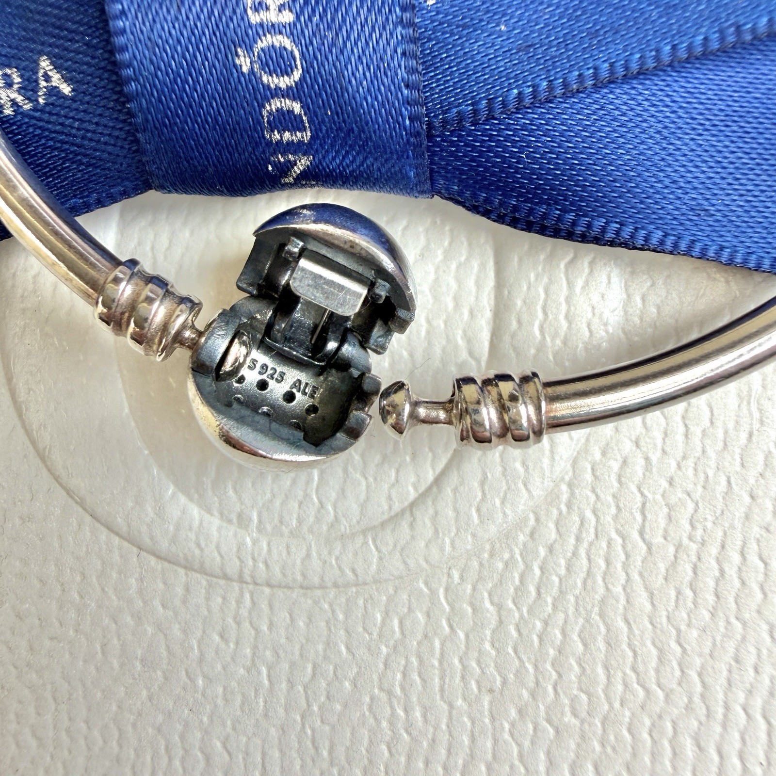 Authentic Pandora Silver “You Melt My Heart” Winter Bangle 19cm #598619C00