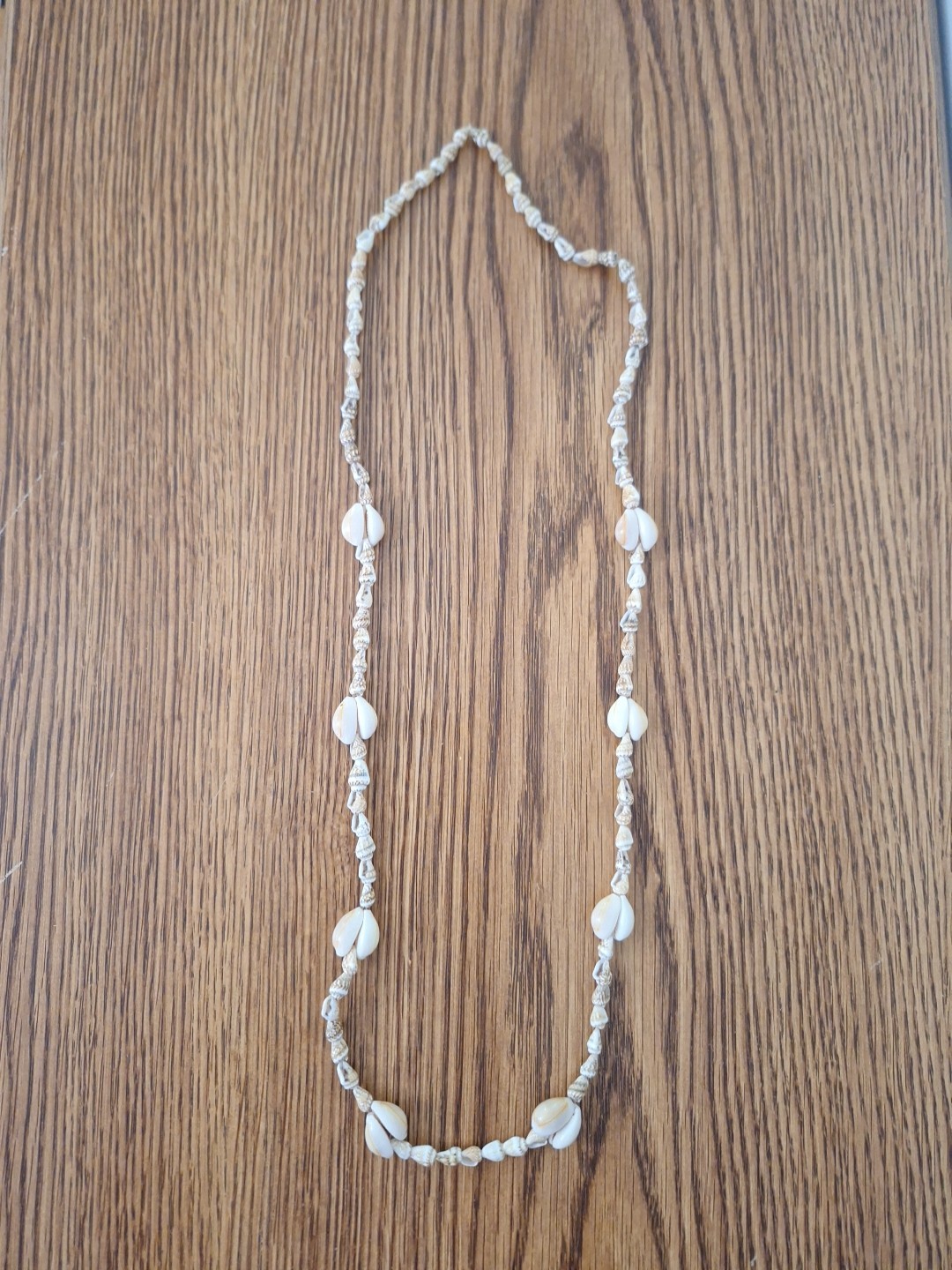 Vintage Hawaiian Style Cowrie Shell Necklace 82cm Long Natural Shells Retro