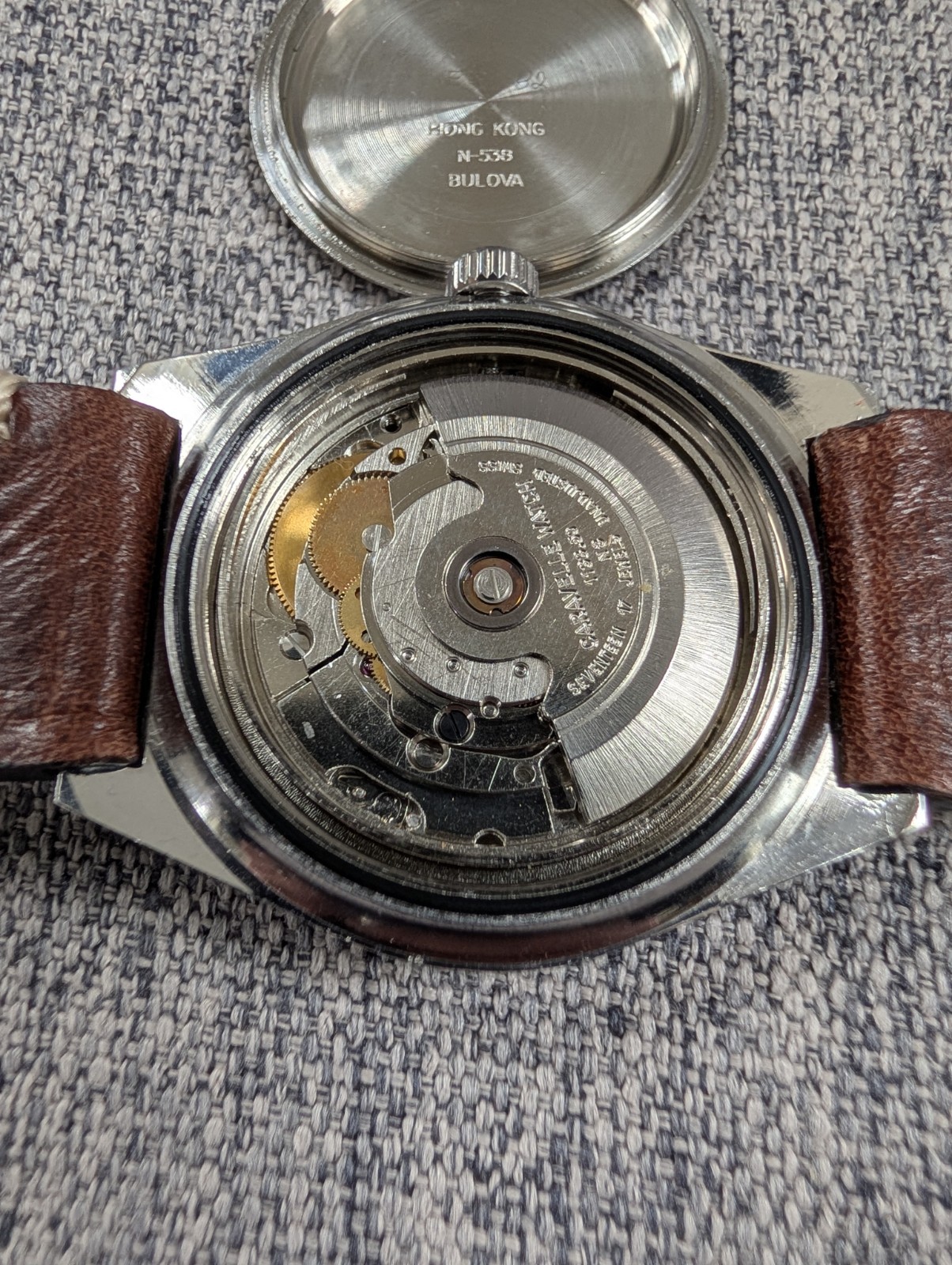 Caravelle Bulova N8 1978 Set-O-Matic 666 Automatic Diver Watch, Runs Excellently
