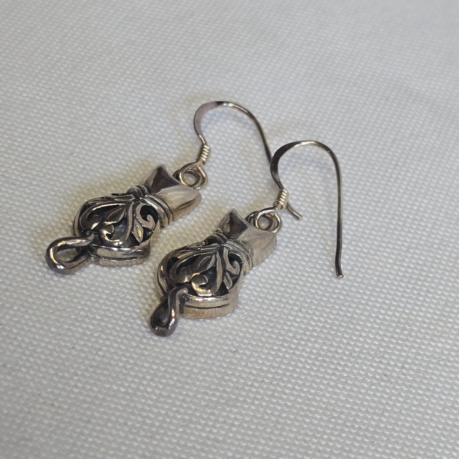 Sterling Silver Earrings 3.94g Fine Jewelry Figural Cat Dangle Hook