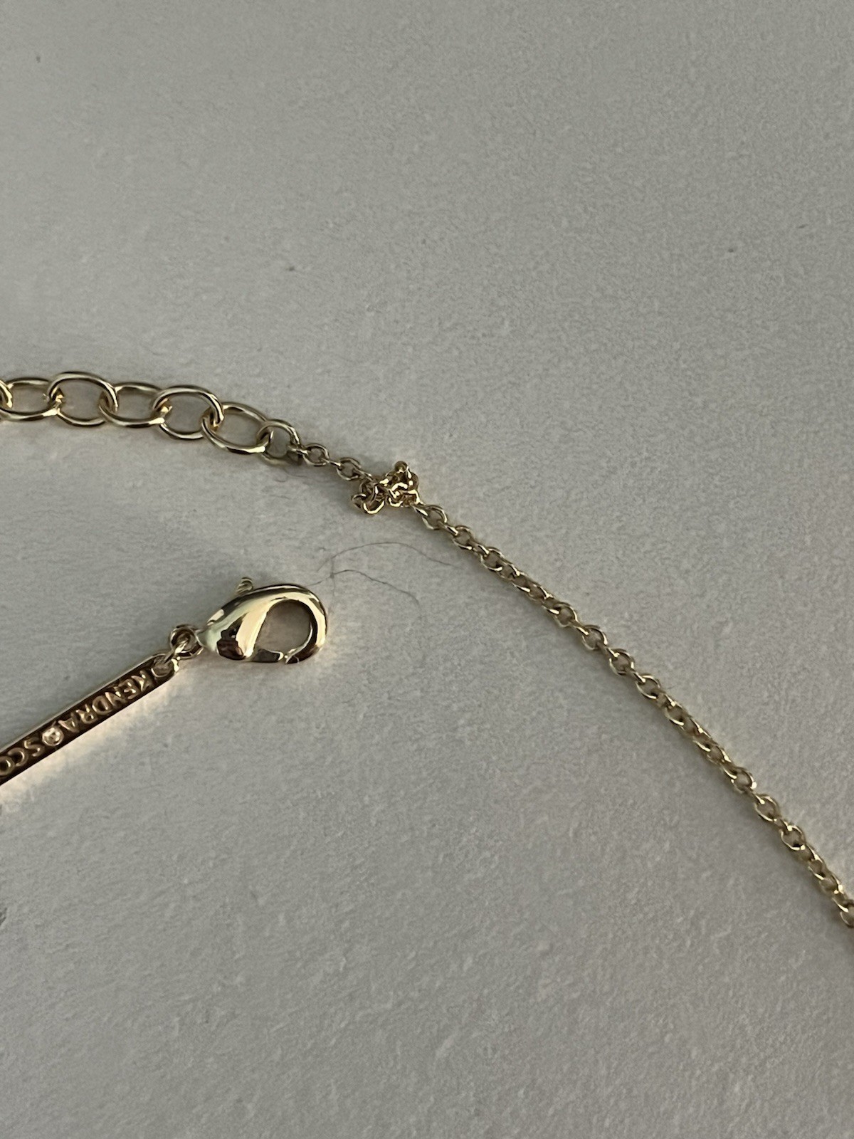 Kendra Scott Elisa Gold Pendant Necklace with Emerald Cats Eye Stone