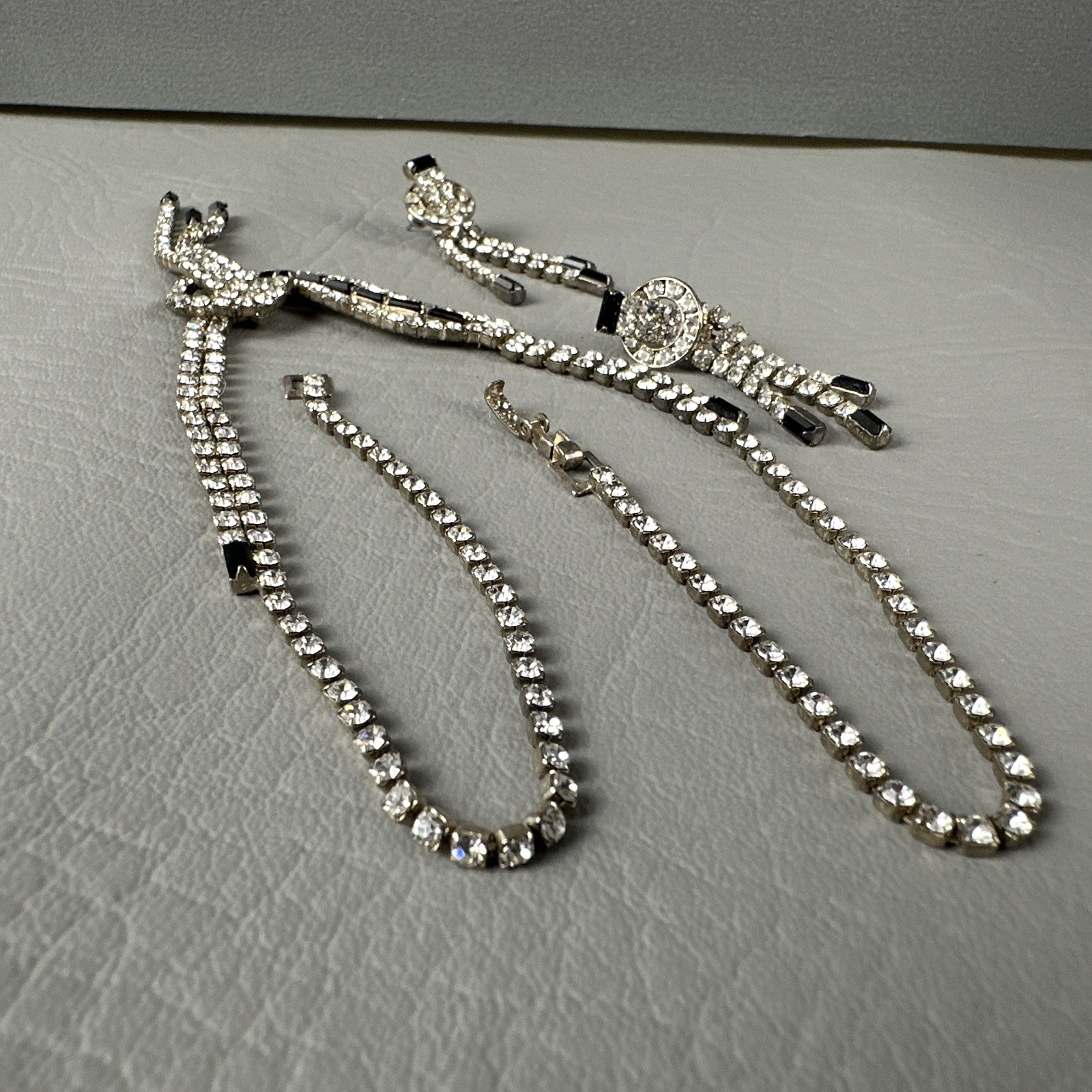 Vintage Necklace Earrings Set Clear Black Rhinestone Dangle Fringe 15″