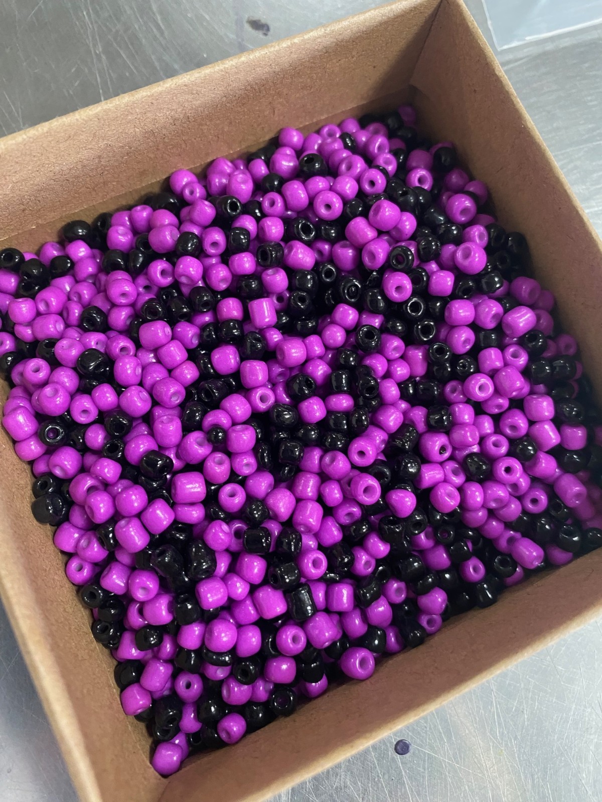 Huge Lot Seed Beads Mix Color 6/0 Mix Green Purple Pink Blue White 3 lb DIY