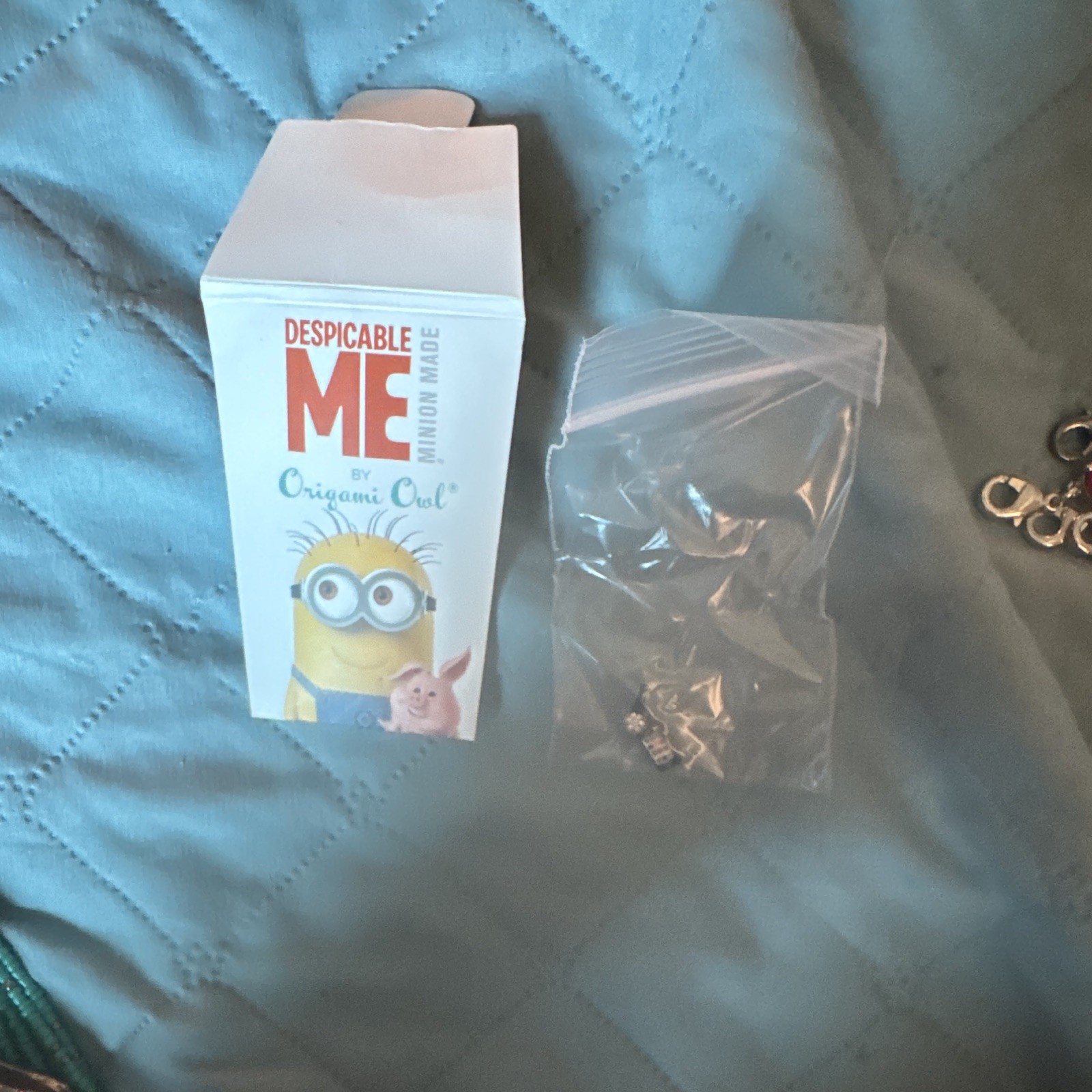 Origami Owl Despicable Me Minion Charm, Silver Tone Metal TV & Movie Character