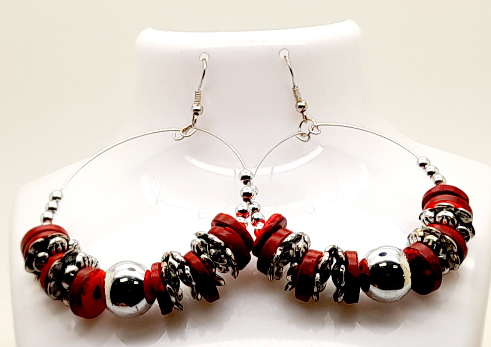 RED COCONUT WOOD & ANTIQUE ALLOY & SEED BEAD HOOP DANGLING FASHION EARRINGS