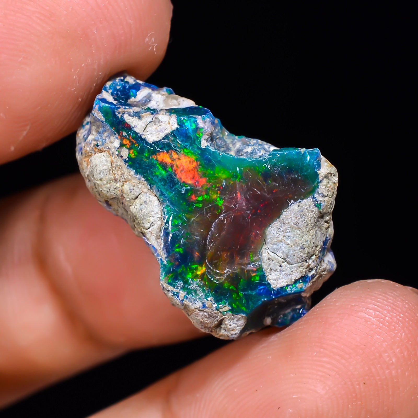 9.5ct Natural Black Opal Rough Ethiopian, Fire Opal Gemstone, 22x15MM Welo Opal