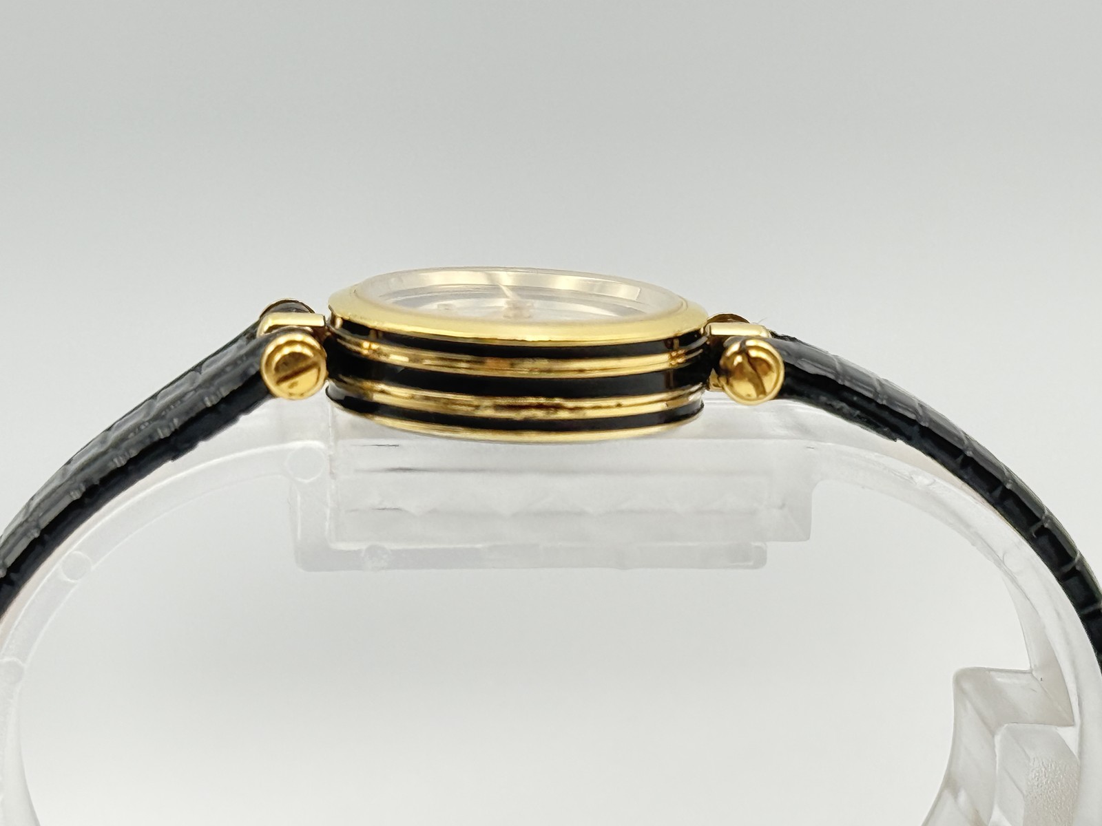 Gucci 2000L Sherry Line Black White Dial Quartz Vintage Women’s Watch Swiss Made