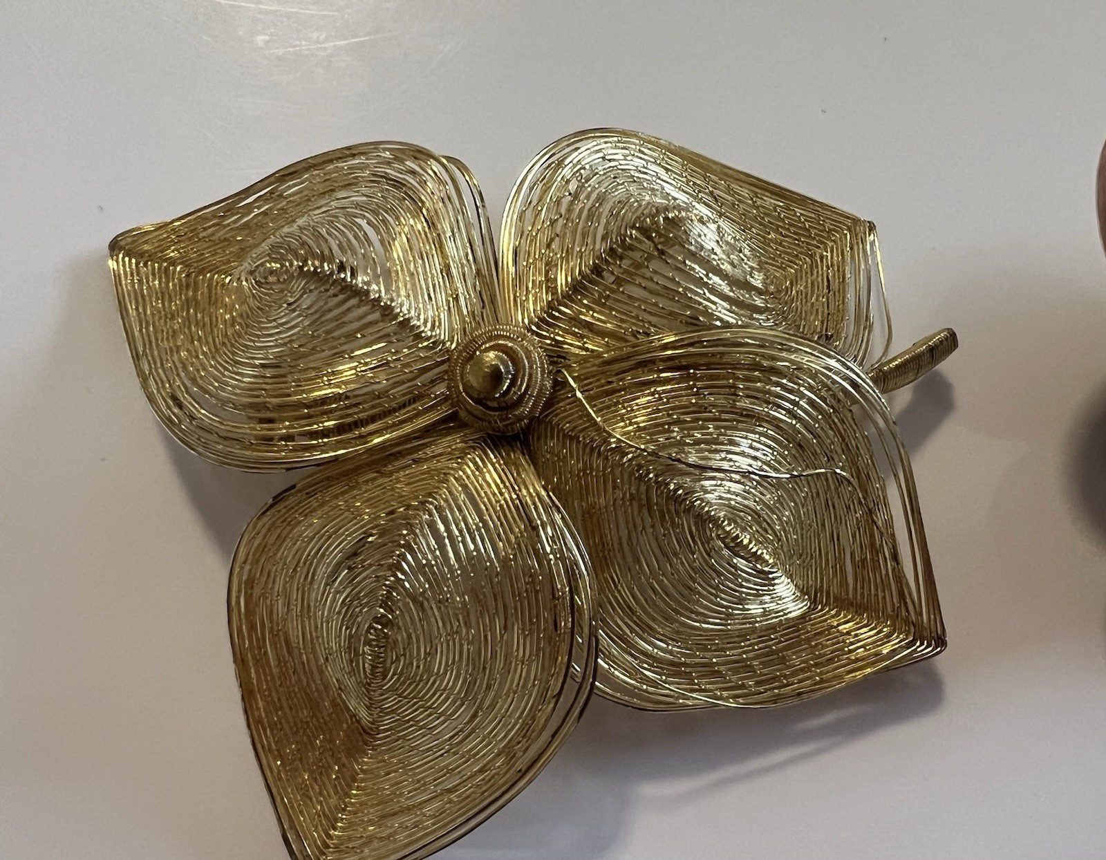 7 Pc Floral Brooch Lot Ceramic Enamel Pink Gold Tone Dogwood Flower Rhinestone
