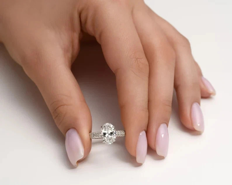 White Moissanite 2.50 Ct Oval Cut Anniversary Wedding Ring 925 Sterling Silver