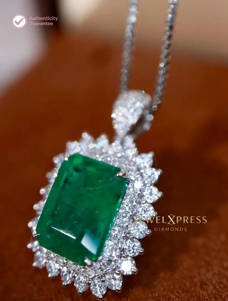 Handmade! 2.00CT Emerald Cut Natural Emerald & Diamond Halo Pendant 14k Gold