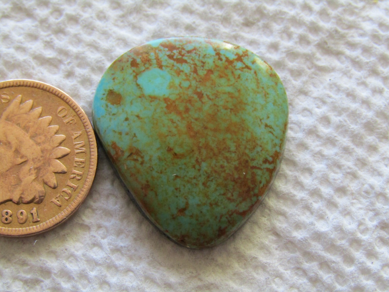 Tyrone Turquoise Cabochon 17 carat New Mexico American Cab
