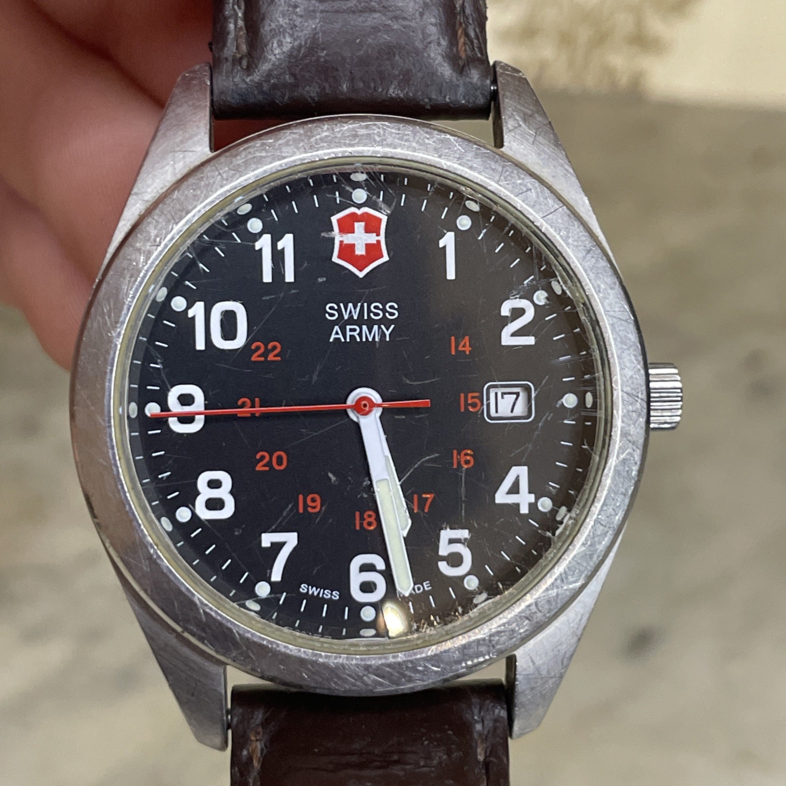 Victorinox Garrison Military Swiss Army Watch 40mm Case 241083