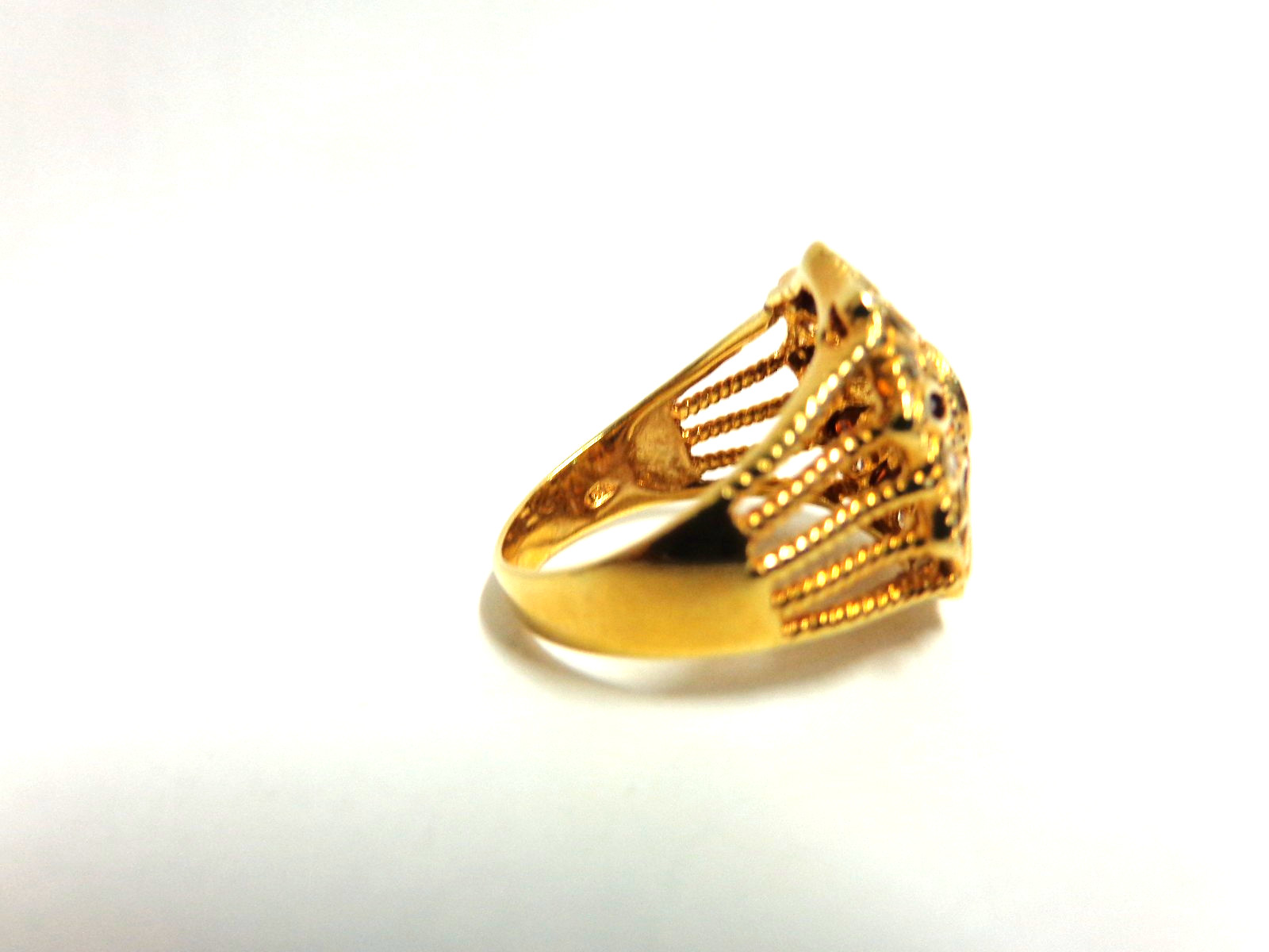 Sterling Silver y gold overlay ring w/red/white stones sz 10 wgt 6.9 gramsbyUTC