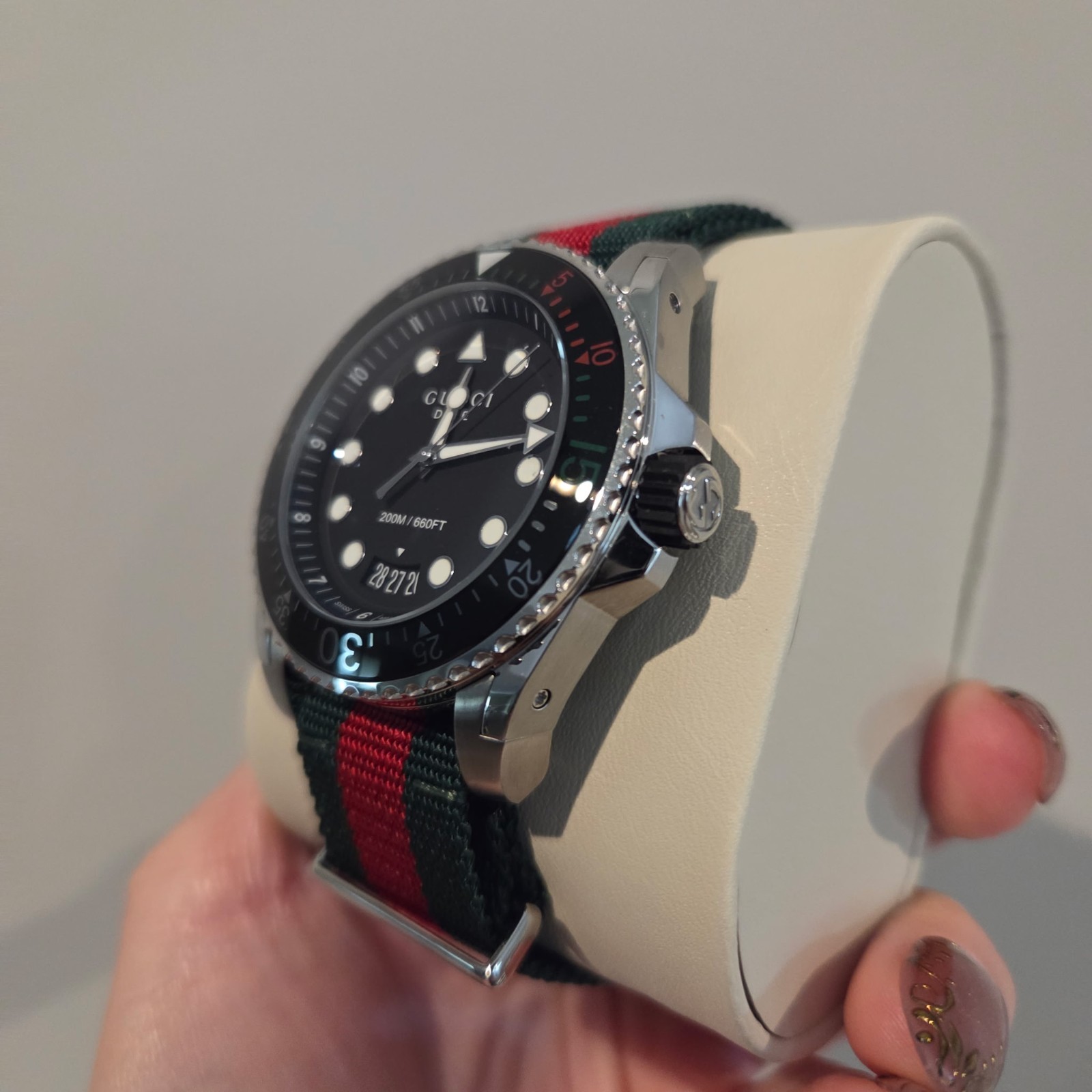 Gucci Dive 45mm Steel Black Dial Quartz Men Watch YA136209