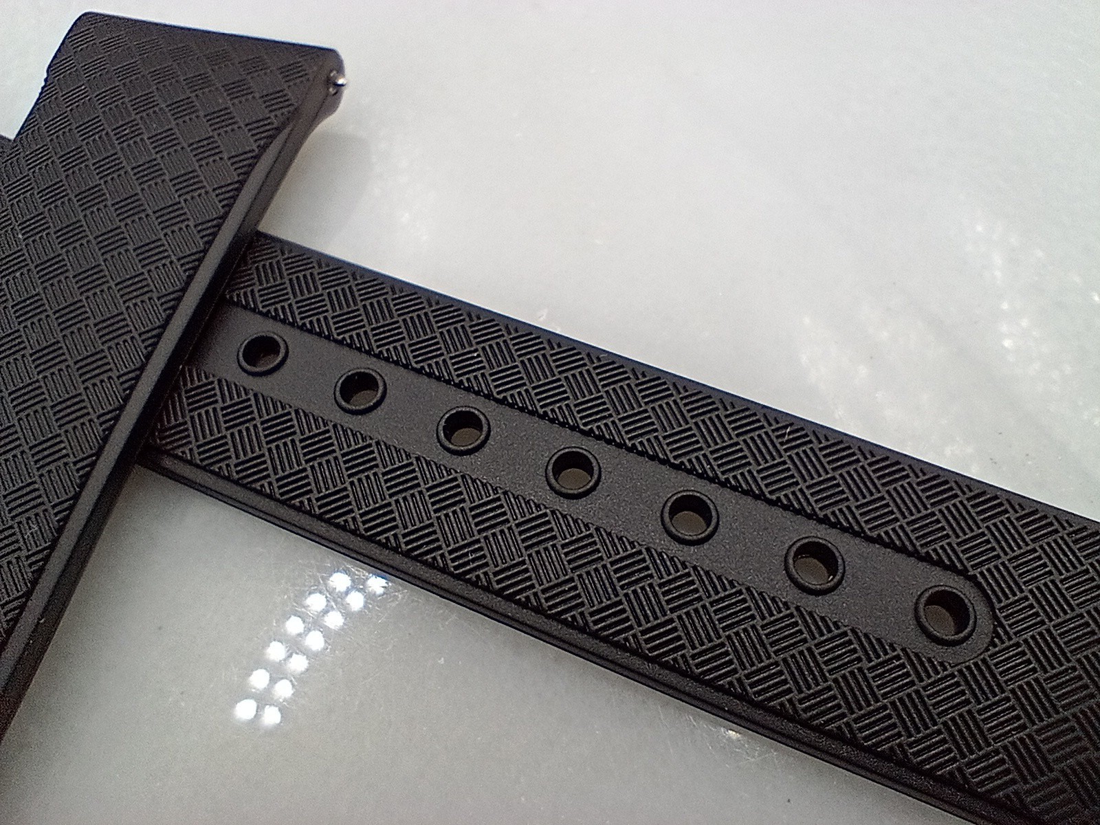 New 20mm Watchgecko Zuludiver HNBR Rubber Watch Strap Black Quick Release 6B360