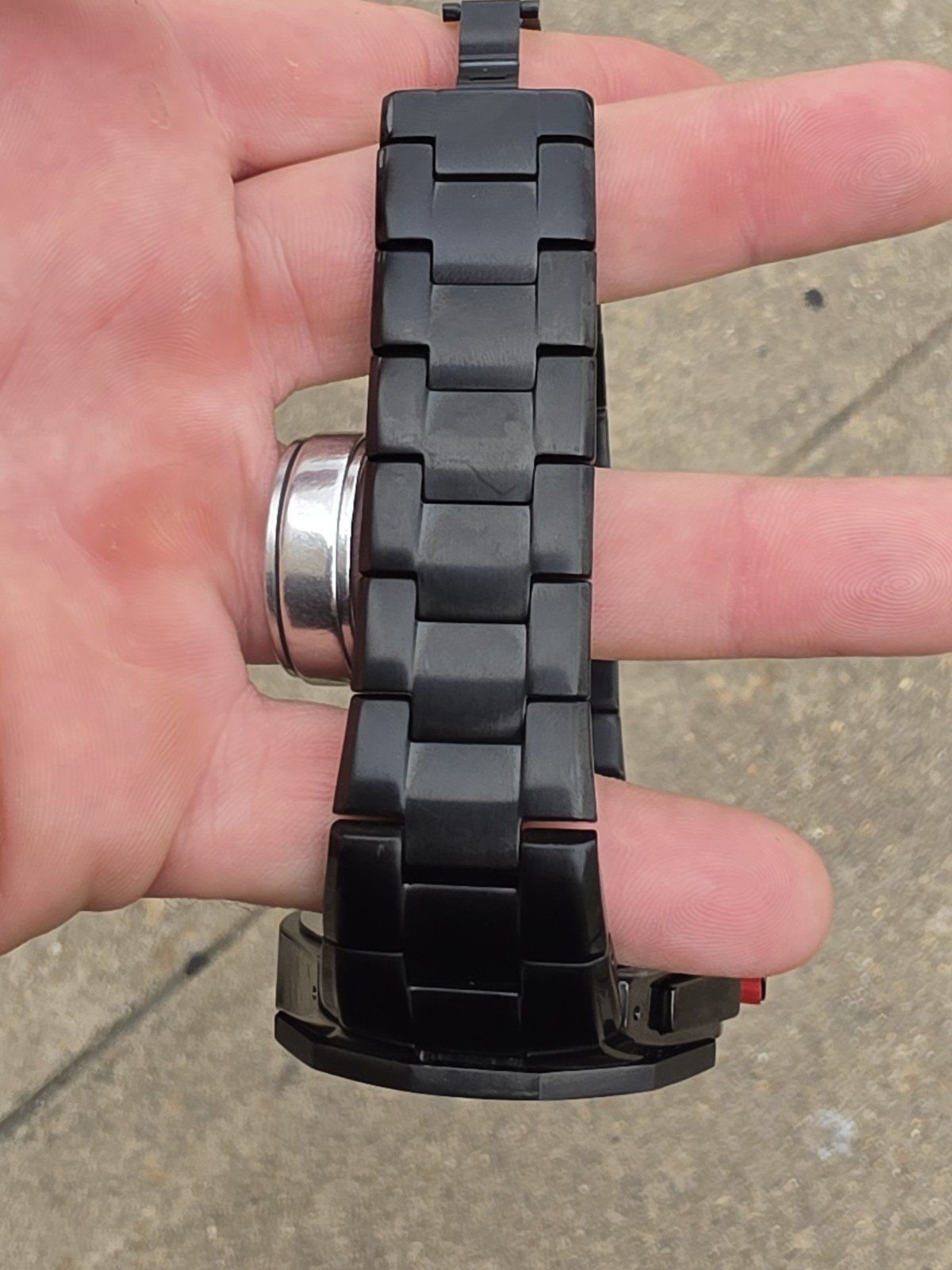 Red Line Men’s Chronograph Black Dial Yellow Accents Nice Watch! New Battery