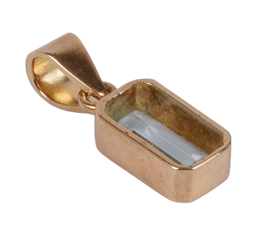 modern 2.00ct. Baguette Aquamarine Pendant 585 Gold Fine Blue