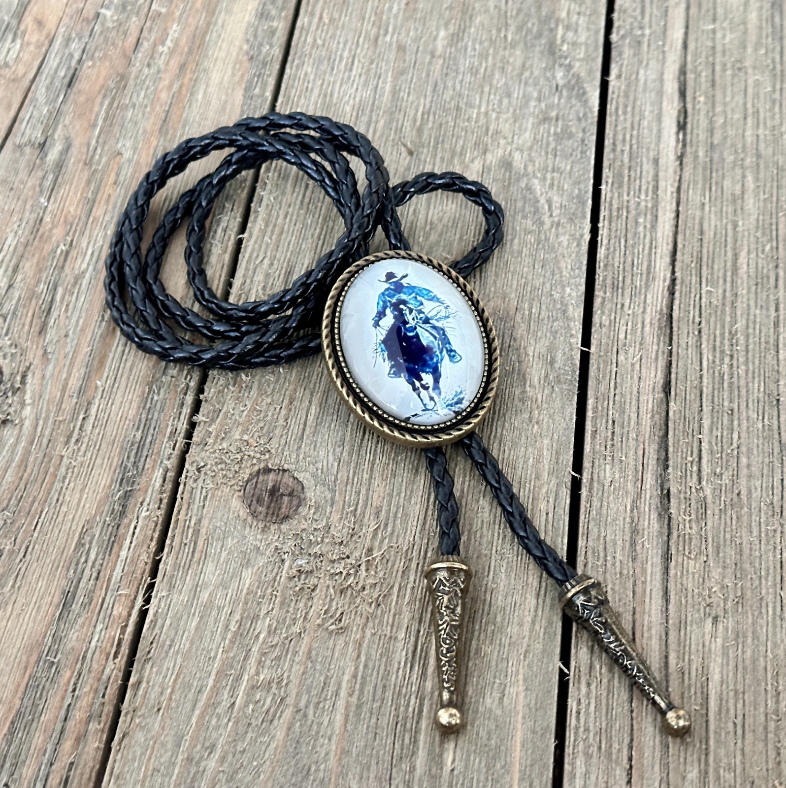 Totem Mens Bolo Tie Bridegroom Wedding Necklace Western Cowboy Necktie