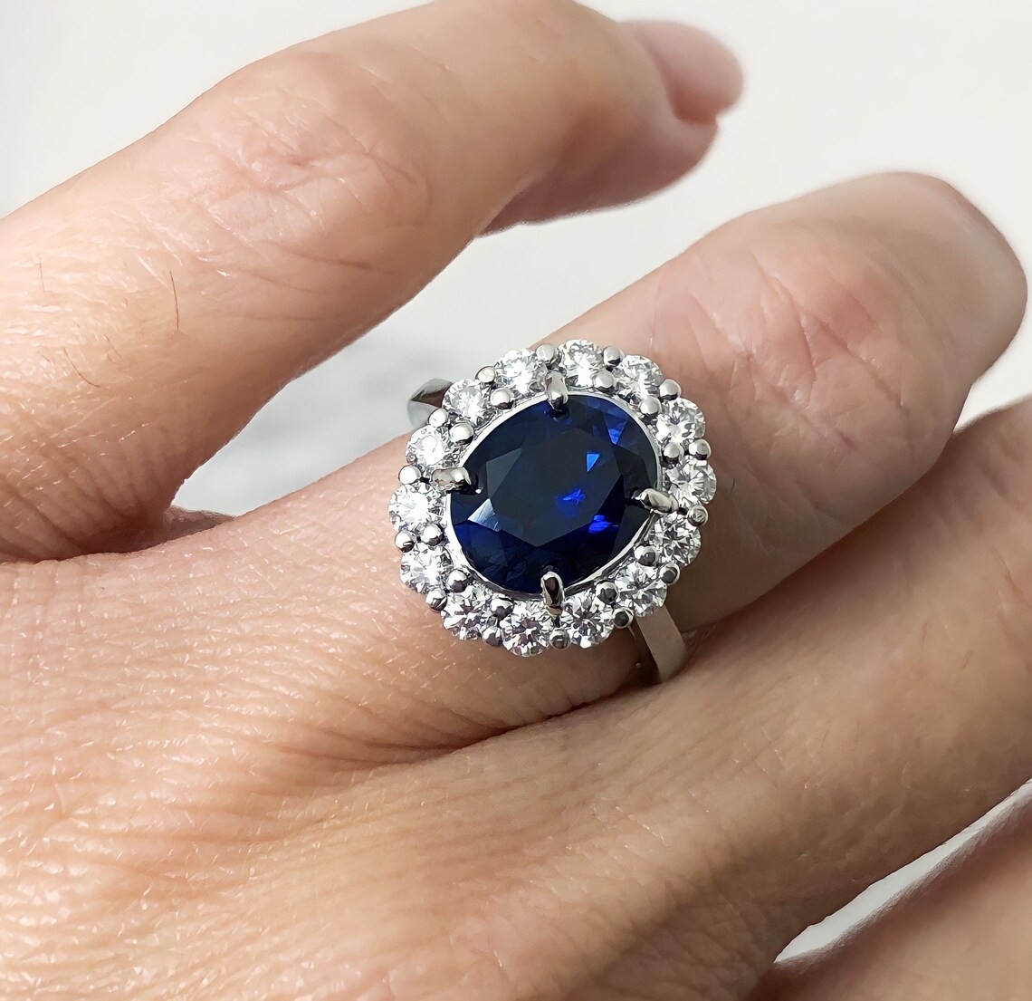 3.94 Ct Oval Natural Sapphire & Diamond Engagement Ring 14K White Gold Size 6