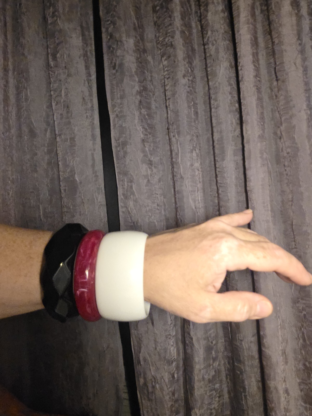 3 Vintage Bangles Red White and Black Plastic Bangle Bracelet