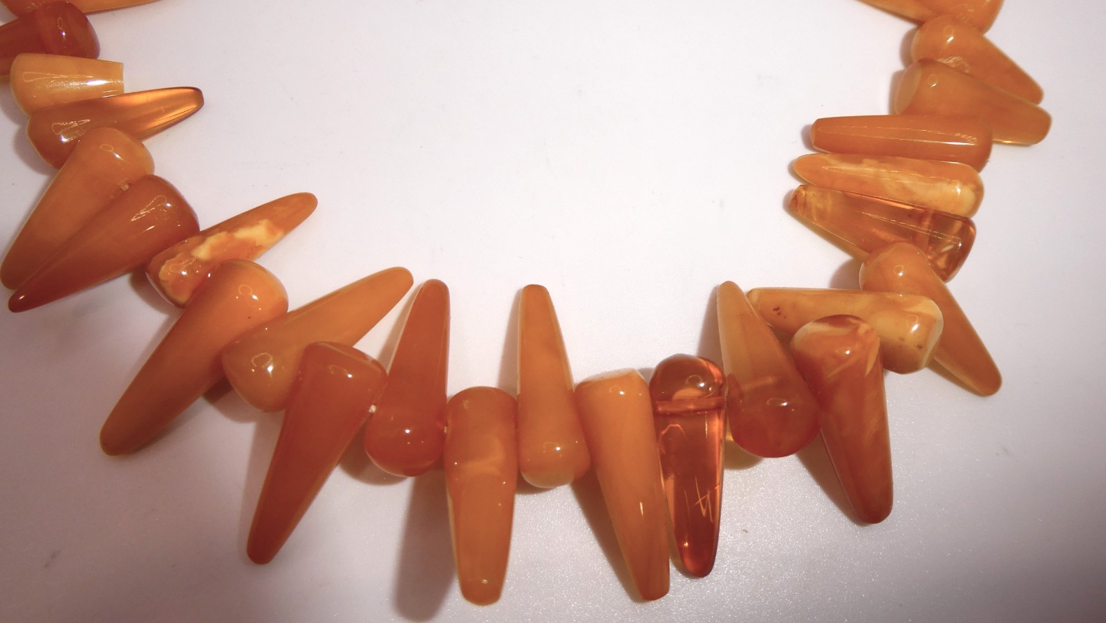 Vintage Baltic Egg Yolk Amber Strand Necklace Cone Spike Beads 20″ 43g