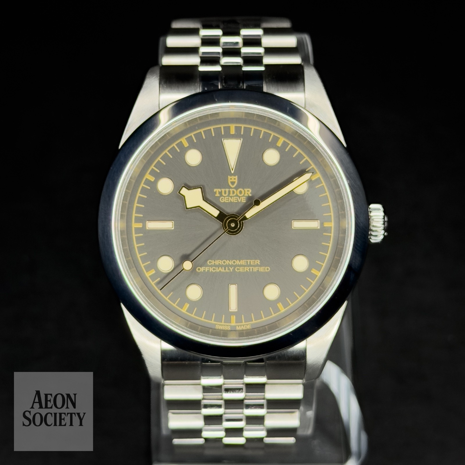 TUDOR Black Bay 41 Anthracite Mens Watch Full Set – M79680-0001