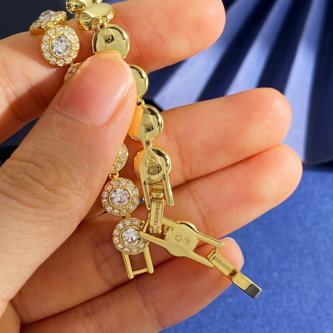 Gold-Plated Round CZ Necklace and Bracelet Set – Sparkling, Elegant Design