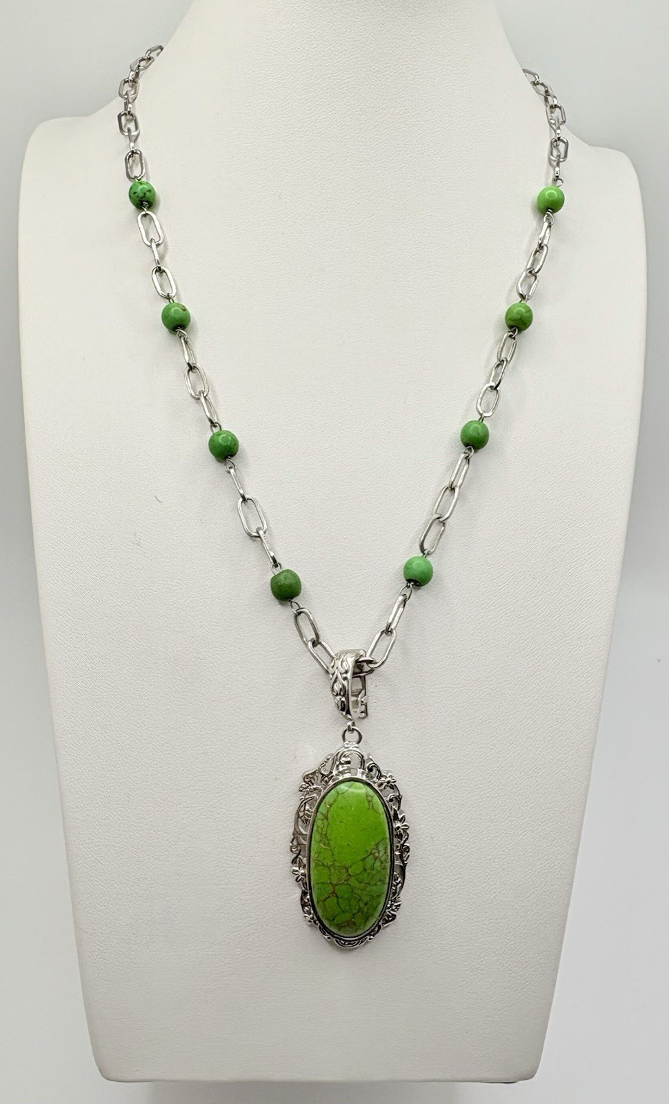 Mojave Green Turquoise Pendant Necklace Bead Station Paperclip Chain 18-20 in