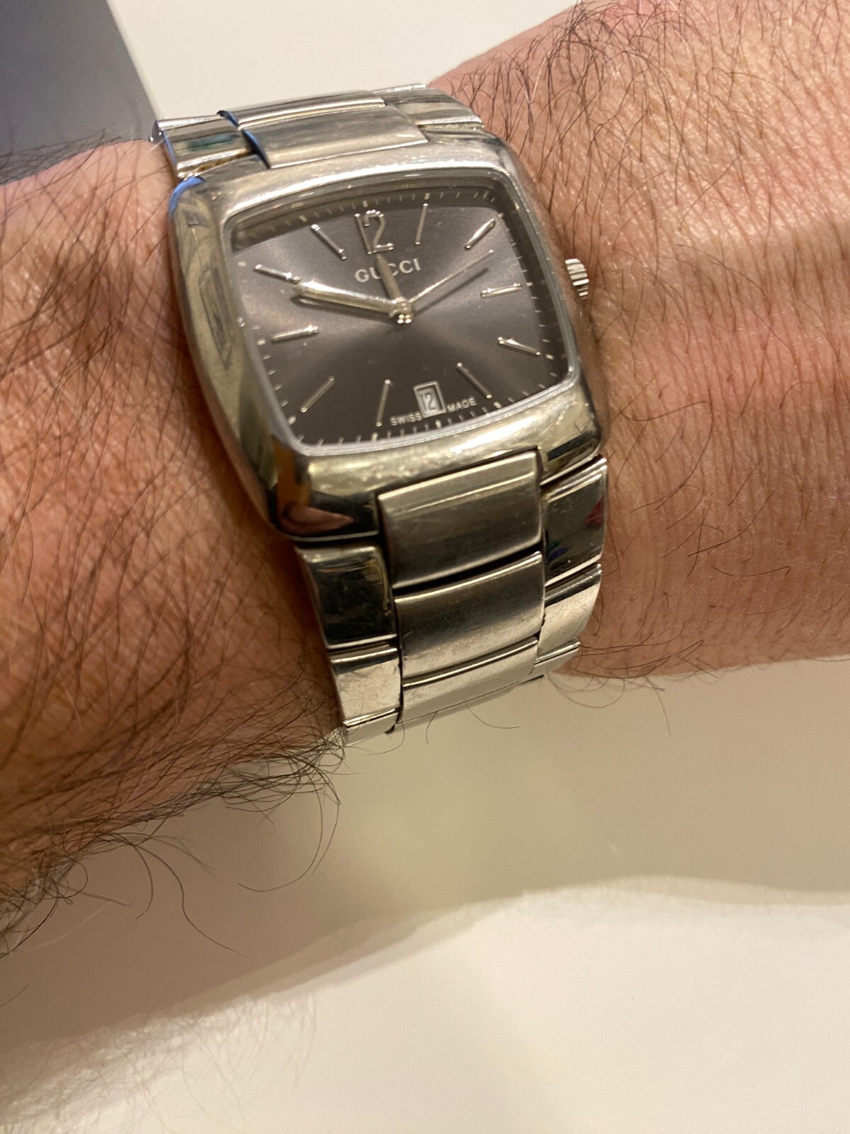 Gucci 8500M Swiss Made Timepieces Stainless Steel Water Resistant 3 ATM Watch