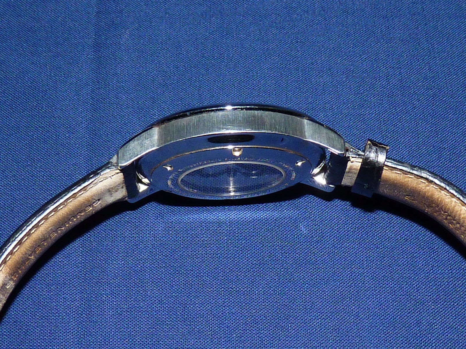 Stuhrling Original Lexus 44mm Day & Date, Charcoal Gray Dial, Black Strap, VG