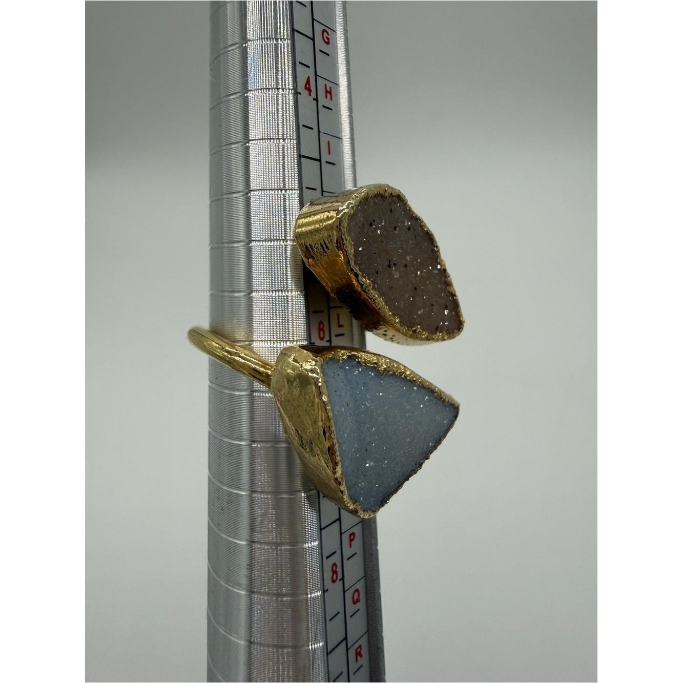NWOT Gold-Trim Druzy Double Stone Ring in Beige and Light Blue