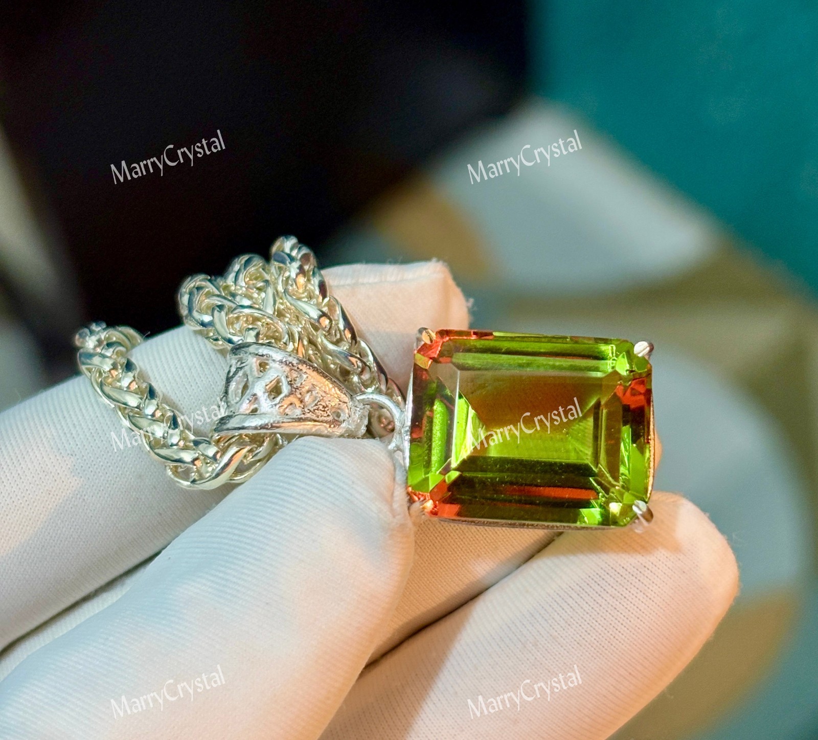 Color Changing Zultanite Glass German Silver With 18″ Chain Loose Gemstone