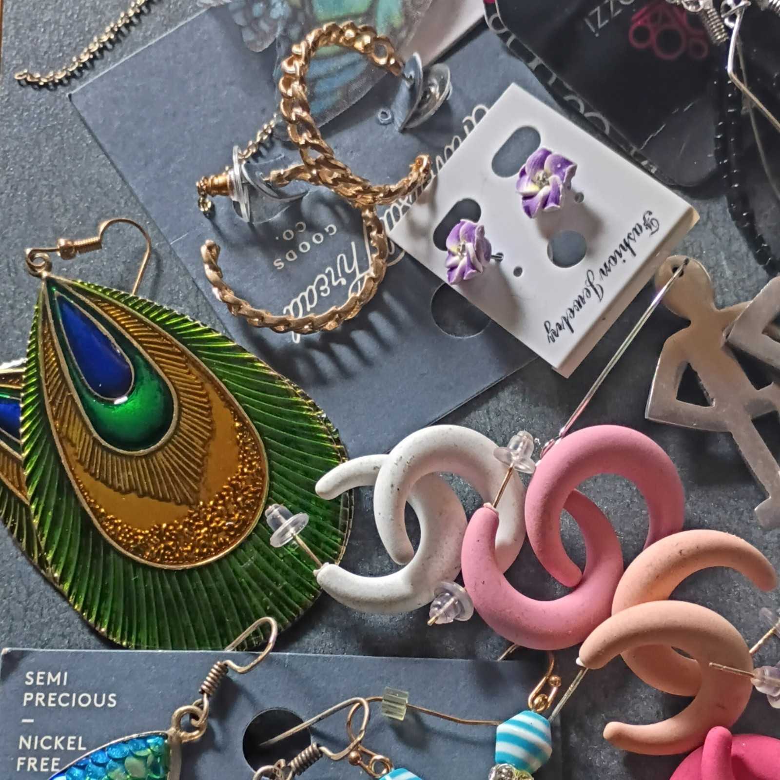 Women’s Fashion Earrings Mixed Lot, Multicolor Metal Plastic Glass Pairs