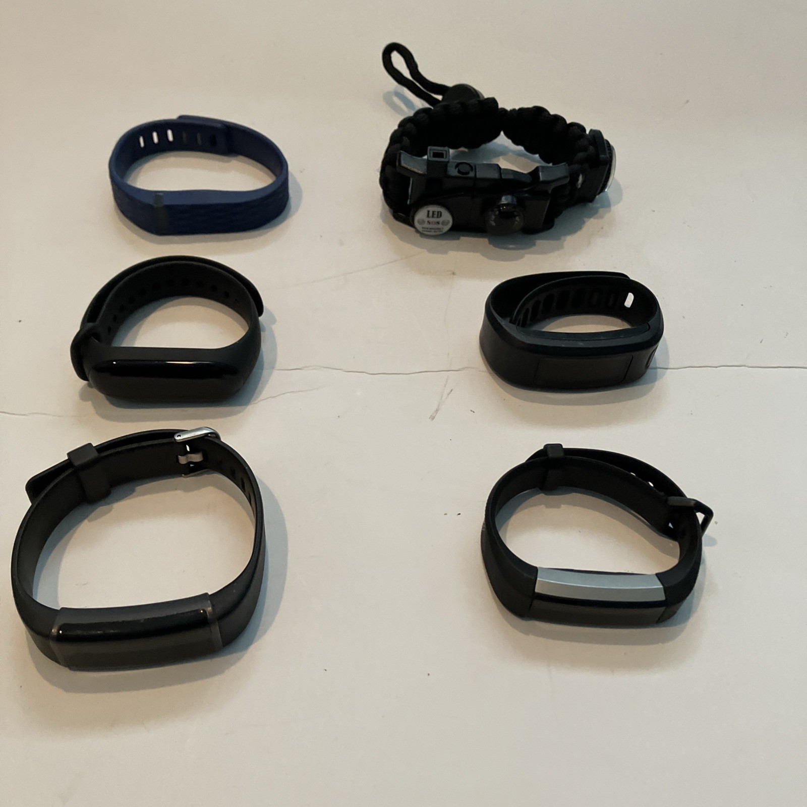 Mixed Uknown Tracking Devices (Missing chargers) Lot # 1