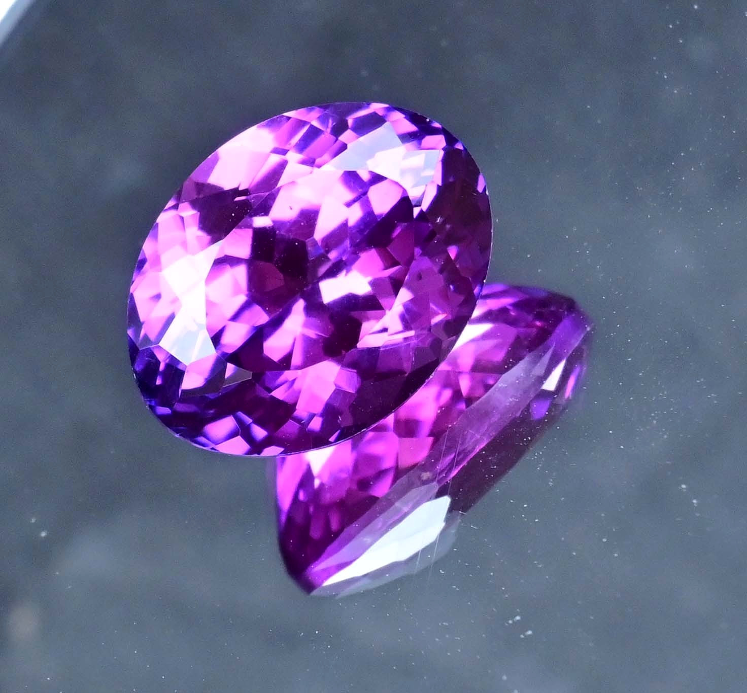 20.35 Ct Natural Boysenberry Sapphire Oval Certified Flawless Loose Gemstone