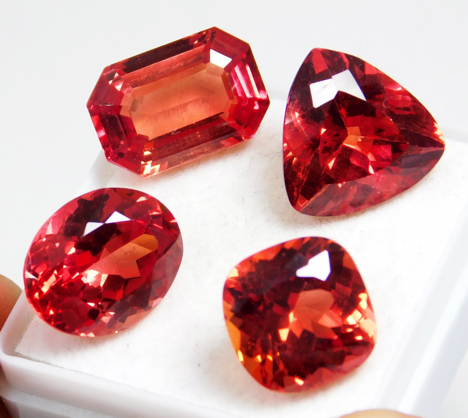 Natural Orange Pink Padparadscha Sapphire 31.50 Ct Certified Mixed Gemstone Lot